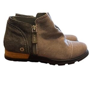 Sorel Major Low Canvas/suede Chukka Ankle Booties